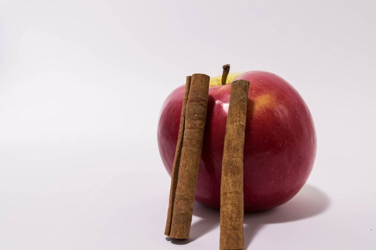 Té de canela y manzana